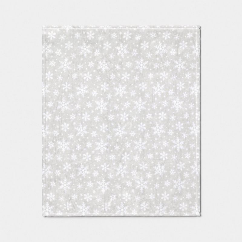 slide 3 of 5, Christmas Snowflake Plush Throw Blanket Gray/White - Wondershop™, 1 ct