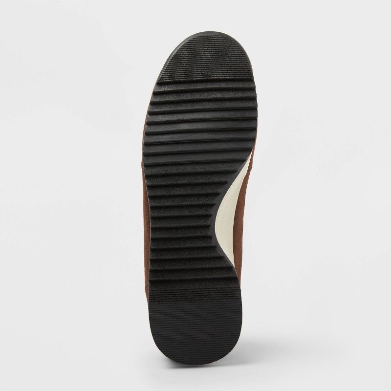 slide 4 of 4, Women's Skyler Jogger Sneakers with Memory Foam Insole – Universal Thread™ Brown 10, 1 ct