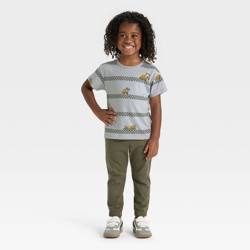 slide 3 of 3, Toddler Boys' Short Sleeve Relaxed T-Shirt - Cat & Jack™ Gray 5T, 1 ct