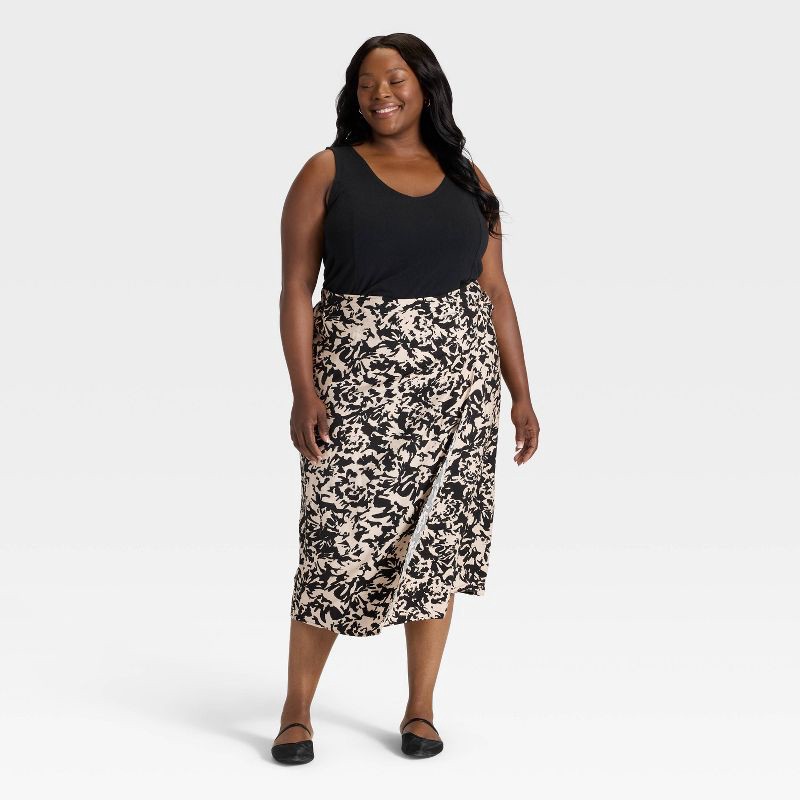 slide 2 of 3, Women's Midi Wrap Skirt - Ava & Viv™ Black Abstract 1X, 1 ct