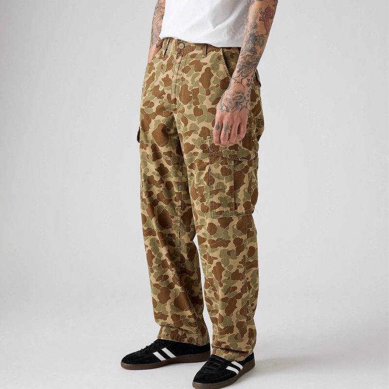 slide 2 of 4, Levi's® Men's XX Cargo Baggy Fit Pants - Duck Camo Print 36x30, 1 ct