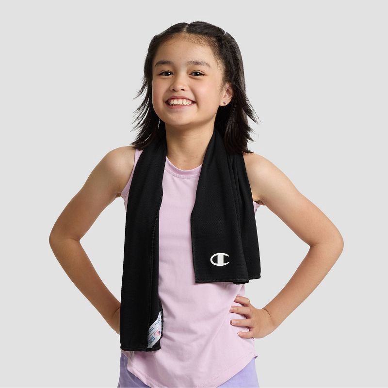 slide 6 of 8, Champion Chill Zone Cooling Towel - Black, 1 ct