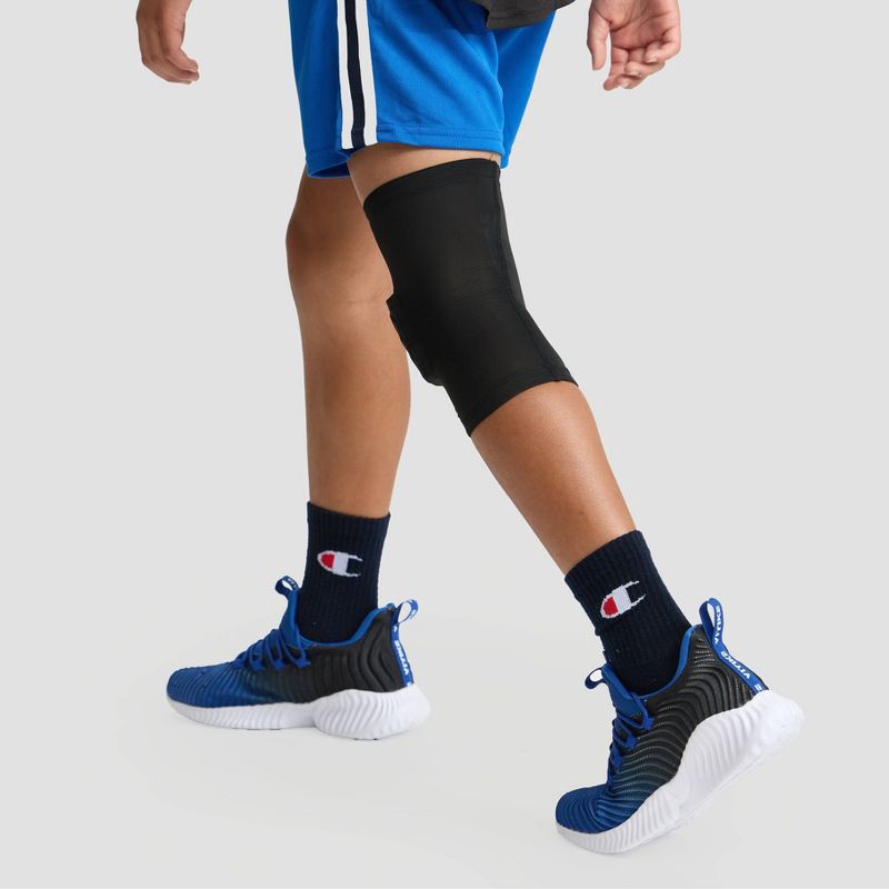 slide 2 of 9, Champion Momentum Padded Leg Sleeve - Black L/XL, 1 ct