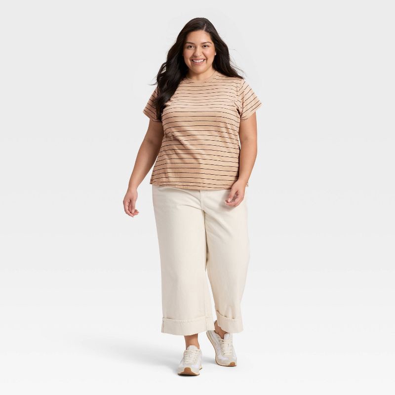 slide 3 of 4, Women's Short Sleeve Crewneck T-Shirt - Universal Thread™ Tan Striped XXL, 1 ct