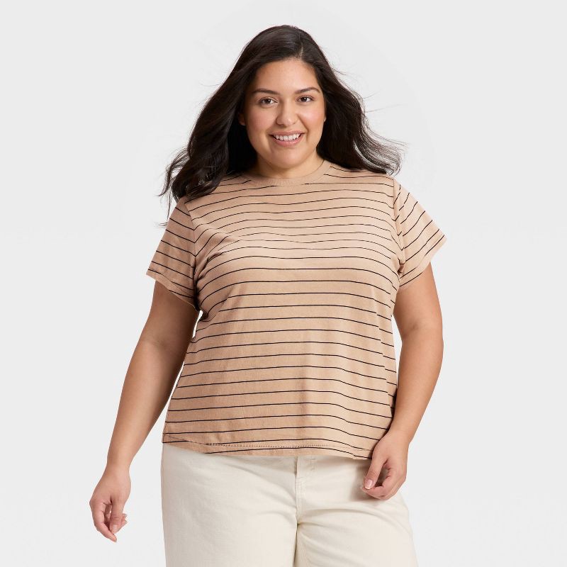slide 1 of 4, Women's Short Sleeve Crewneck T-Shirt - Universal Thread™ Tan Striped XXL, 1 ct