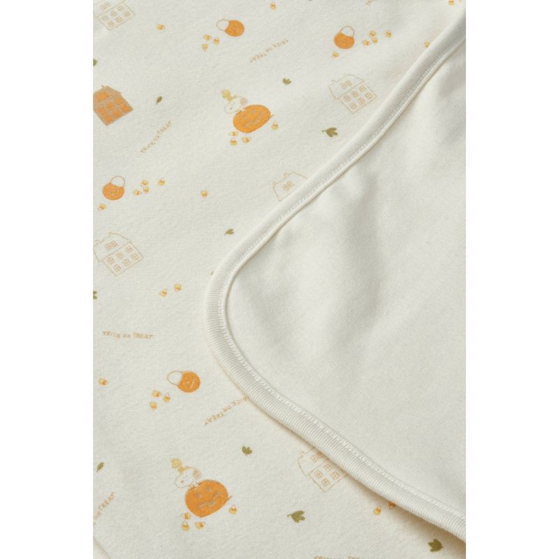 slide 3 of 3, Baby Little Snoopy Halloween Blanket - White, 1 ct