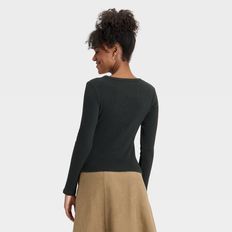 slide 2 of 4, Women's Slim Fit Long Sleeve Scoop Neck Ribbed T-Shirt - Universal Thread™ Black L, 1 ct