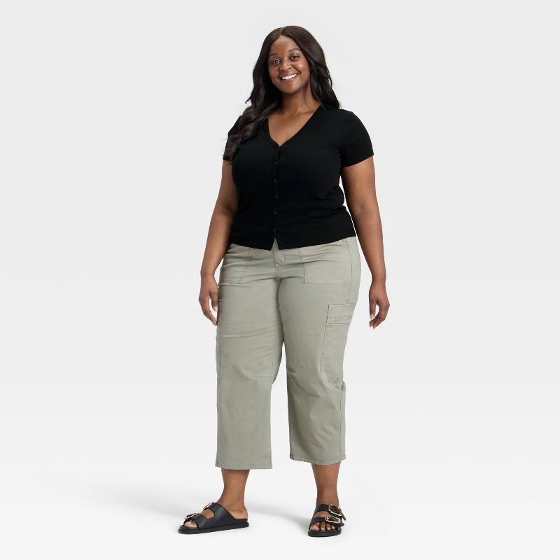 slide 3 of 4, Women's Short Sleeve V-Neck Button-Down Shirt - Universal Thread™ Black XXL, 1 ct