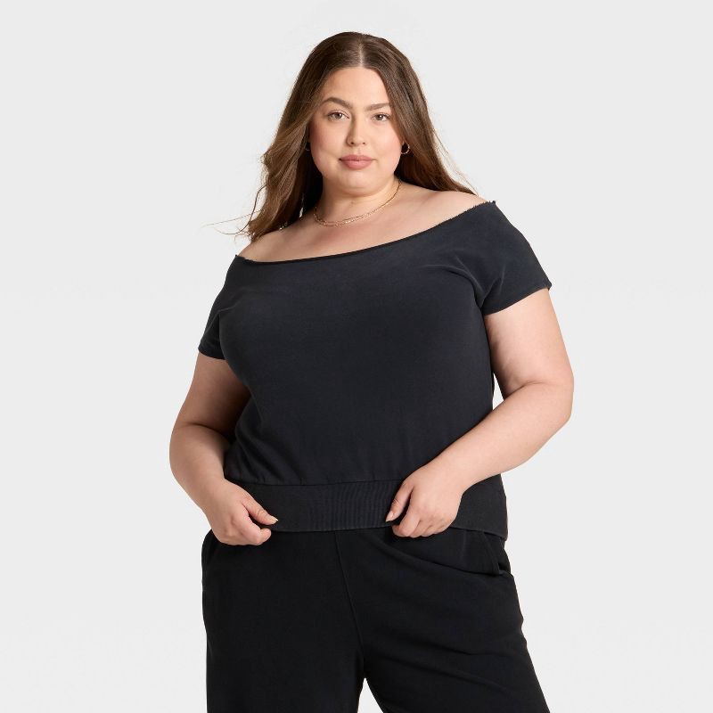 slide 1 of 3, Women's Short Sleeve Off the Shoulder Suede Top - Universal Thread™ Black XXL, 1 ct