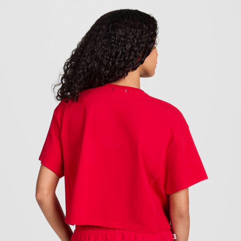 slide 2 of 5, Champion Women's Short Sleeve T-Shirt - Red XS, 1 ct