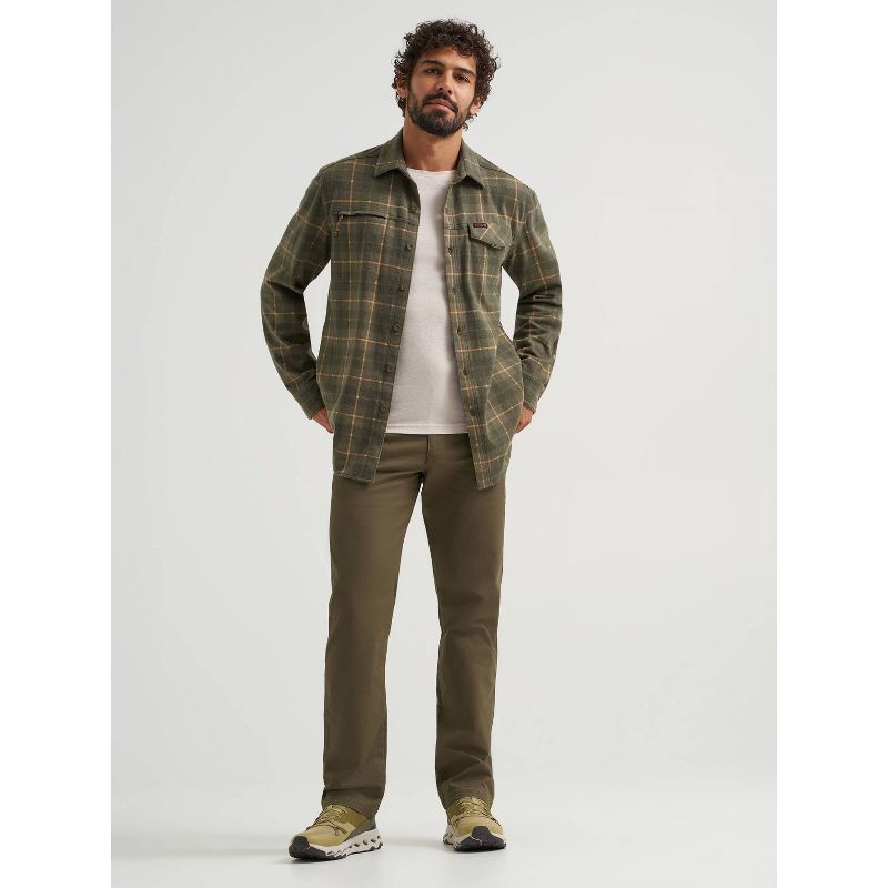 slide 7 of 8, Wrangler Men's ATG Regular Fit Straight Leg Canvas Utility Pants - Olive Green 32x30, 1 ct