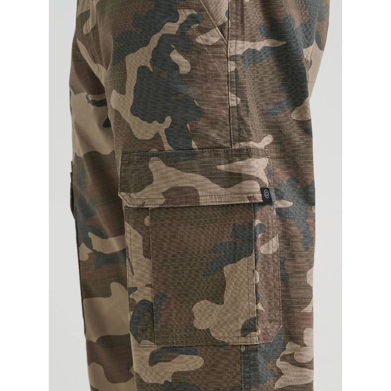 slide 7 of 8, Wrangler Men's ATG Regular Fit Straight Leg Sierra Cargo Pants - Camo 30x32, 1 ct
