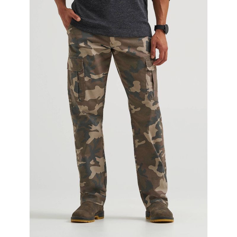 slide 4 of 8, Wrangler Men's ATG Regular Fit Straight Leg Sierra Cargo Pants - Camo 32x30, 1 ct