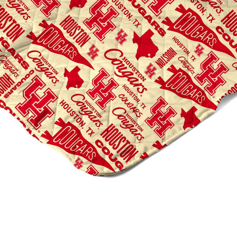 slide 4 of 5, NCAA Houston Cougars 60 x 80 Quilted Throw Blanket, 1 ct