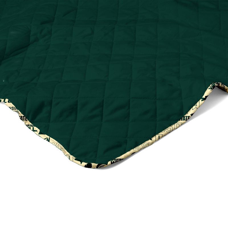 slide 3 of 5, NCAA Michigan State Spartans 60 x 80 Quilted Throw Blanket, 1 ct