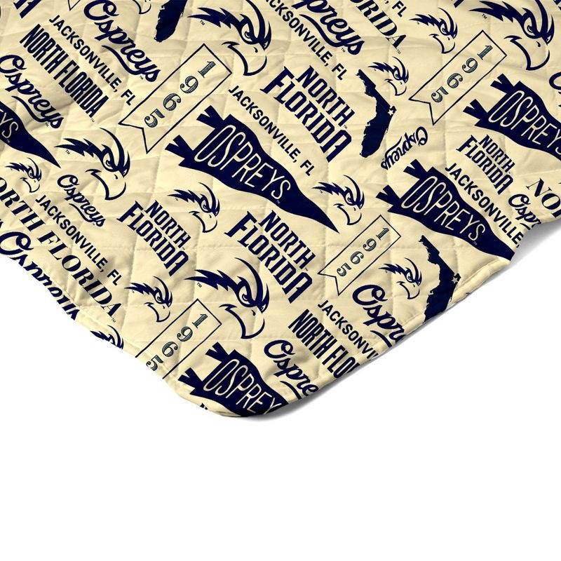slide 4 of 5, NCAA North Florida Ospreys 60 x 80 Quilted Throw Blanket, 1 ct