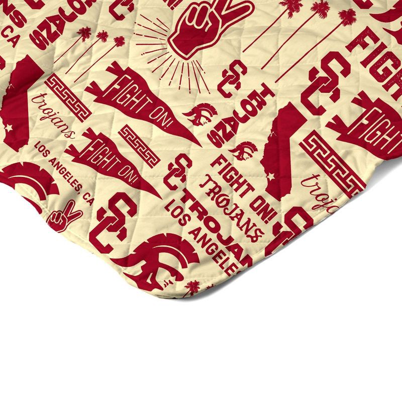 slide 4 of 5, NCAA USC Trojans 60 x 80 Quilted Throw Blanket, 1 ct