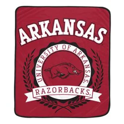 NCAA Arkansas Razorbacks Crest Ultra Soft Blanket