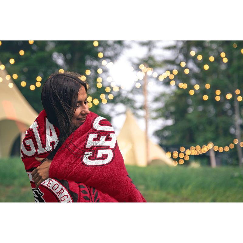 slide 2 of 2, NCAA Georgia Bulldogs Crest Ultra Soft Blanket, 1 ct