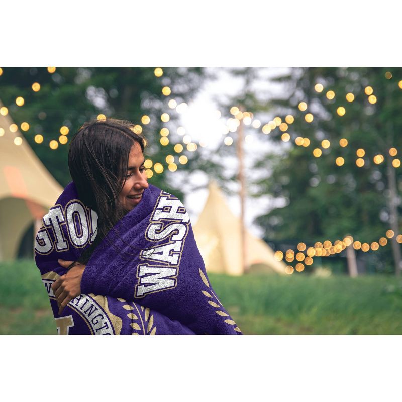 slide 2 of 2, NCAA Washington Huskies Crest Ultra Soft Blanket, 1 ct