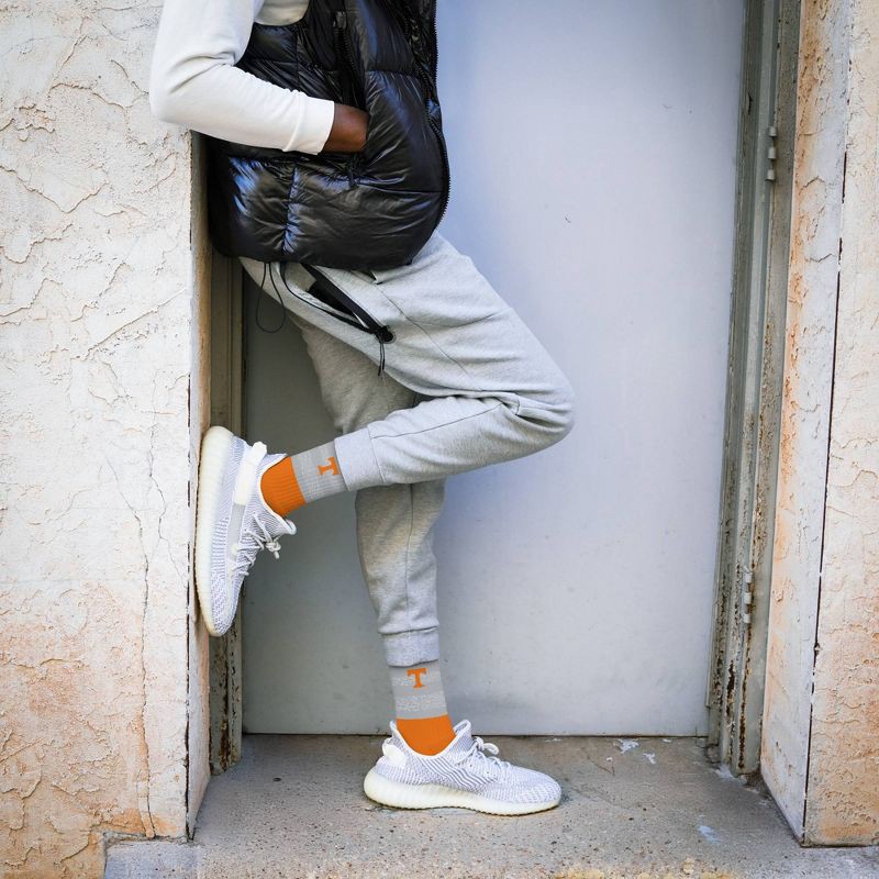 slide 2 of 3, NCAA Tennessee Volunteers Mixer Crew Socks: Cushioned Heel & Toe, Adult Large, 1 ct