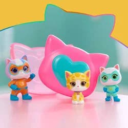 SuperKitties Blind Collectible Animal Figure: Plastic Toy for Kids, Single Pack
