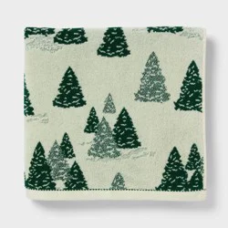 Tree Chrismas Bath Towel Cream - Threshold™