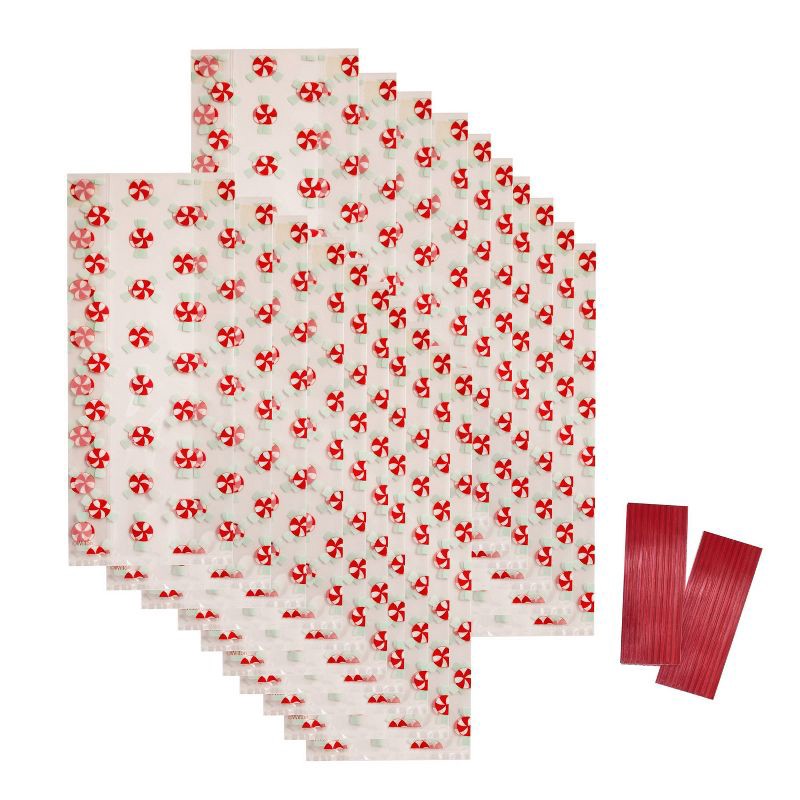 slide 2 of 4, Wilton Santa Standard Treat Bag, 1 ct