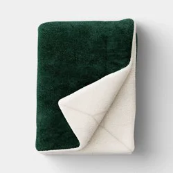 Solid Plush Throw Blanket with Faux Shearling Reverse Green - Threshold™