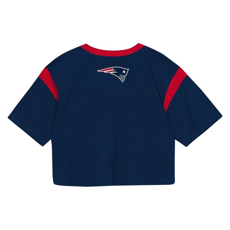 slide 3 of 3, NFL New England Patriots Women's Short Sleeve Fashion Crop Jersey - S, 1 ct
