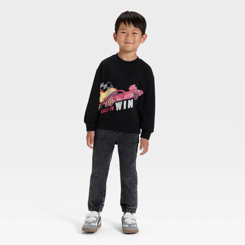 slide 4 of 4, Toddler Boys' Hot Wheels Fleece Sweatshirt - Black 5T, 1 ct