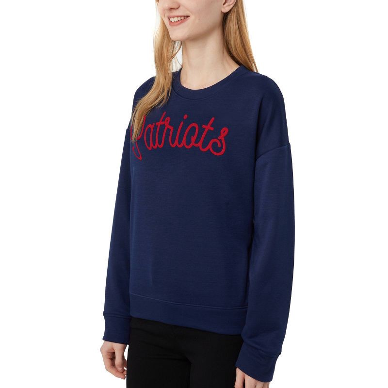 slide 3 of 3, NFL New England Patriots Women's Long Sleeve Crew Neck Fleece - L, 1 ct