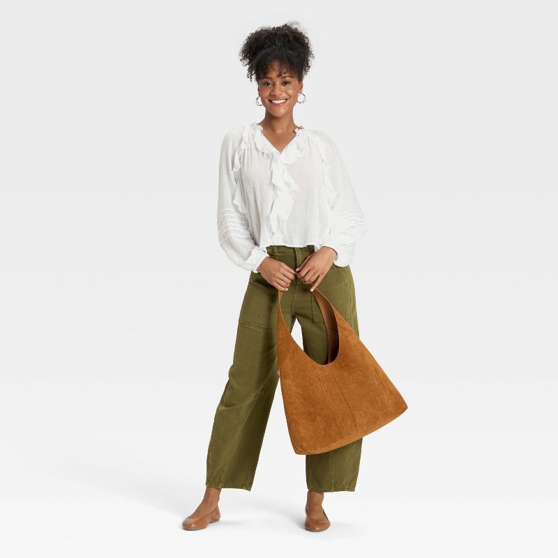 slide 3 of 3, Women's Balloon Long Sleeve V-Neck Blouse - Universal Thread™ White L, 1 ct