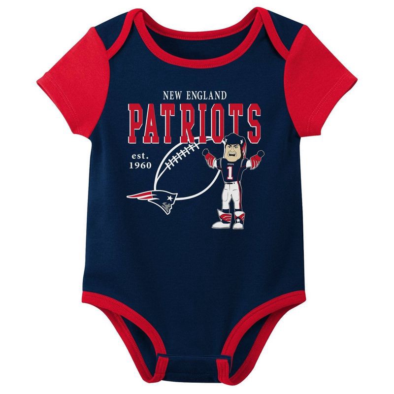 slide 4 of 4, NFL New England Patriots Boys' White 3pk Bodysuit - 12M, 3 ct