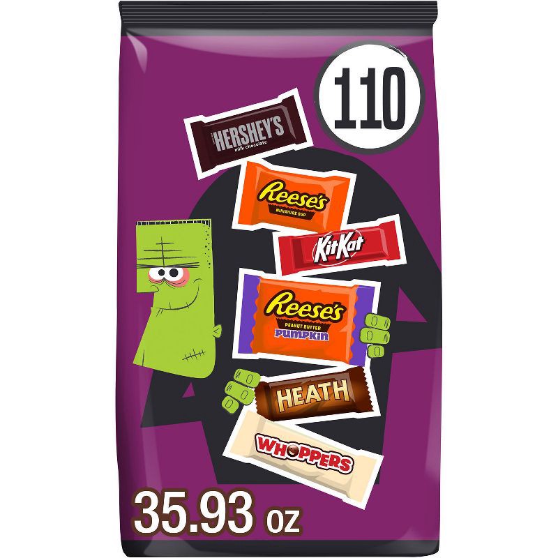 slide 1 of 7, HERSHEY's Chocolate Assorted Halloween Candy Miniatures Bulk Bag - 35.93oz/110ct, 35.93 oz; 110 ct