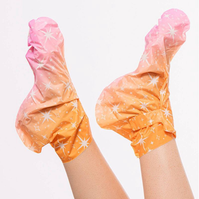 slide 4 of 4, Vitamasques Stocking Stuffer Vanilla Snow Moisturizing Foot Mask - 0.54 fl oz, 0.54 fl oz