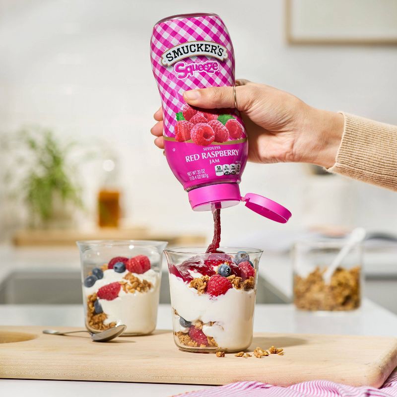 slide 5 of 6, Smucker's Squeeze Raspberry Fruit Spread - 20oz, 20 oz