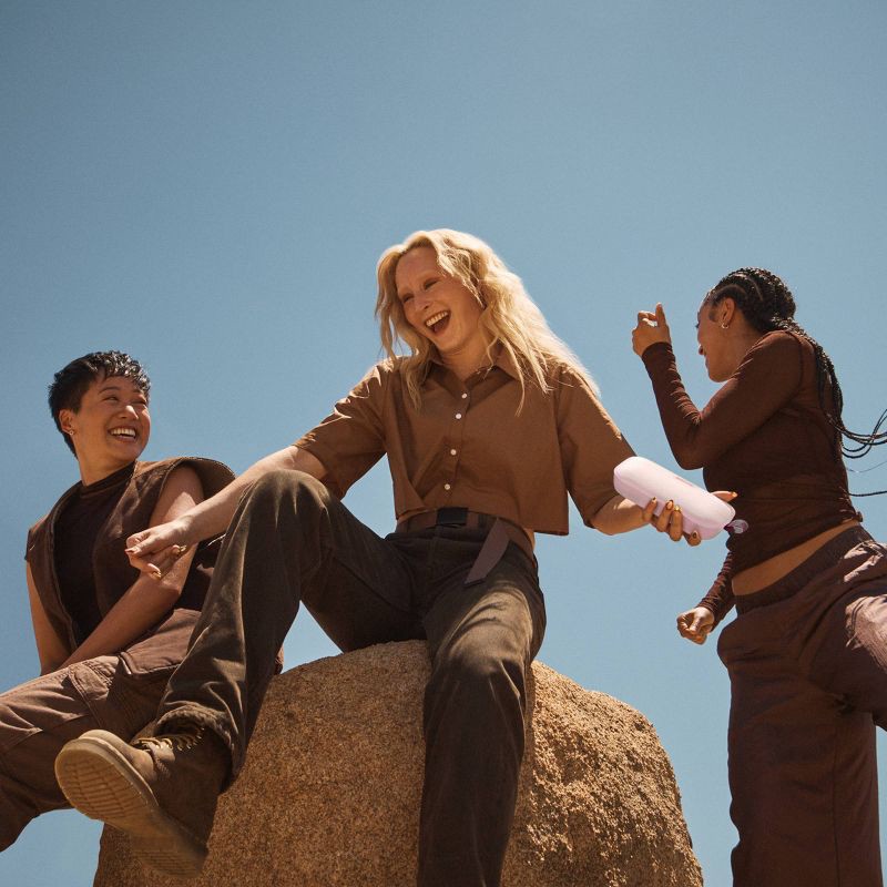 slide 8 of 18, Bose SoundLink Flex Portable Bluetooth Waterproof Speaker (2nd Gen) - Petal Pink, 1 ct