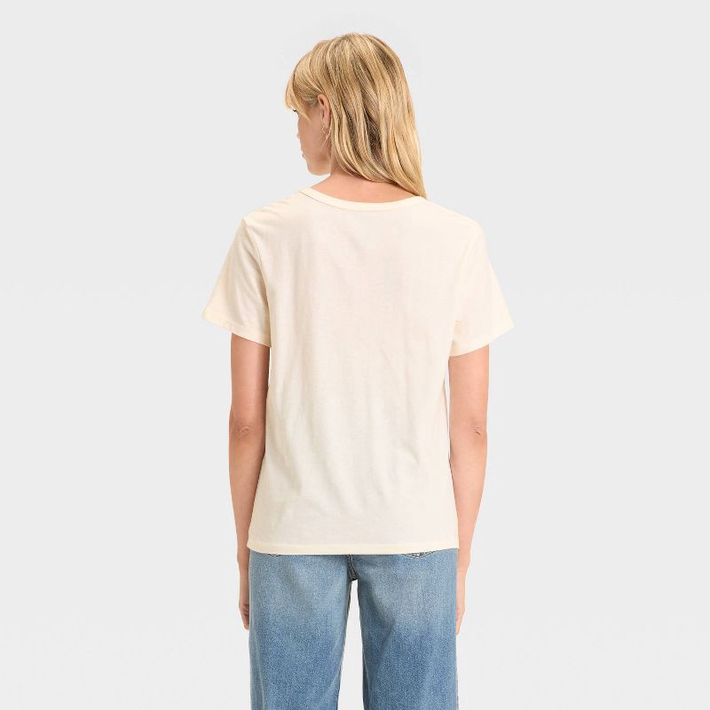 slide 2 of 3, Zoe+Liv Women's Wildflower Short Sleeve Graphic T-Shirt - Ivory XL, 1 ct