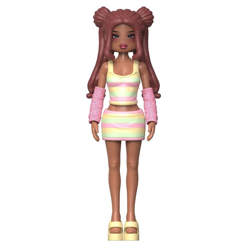 slide 18 of 21, Dress To Impress Sidekick Mystery Small Doll, 1 ct