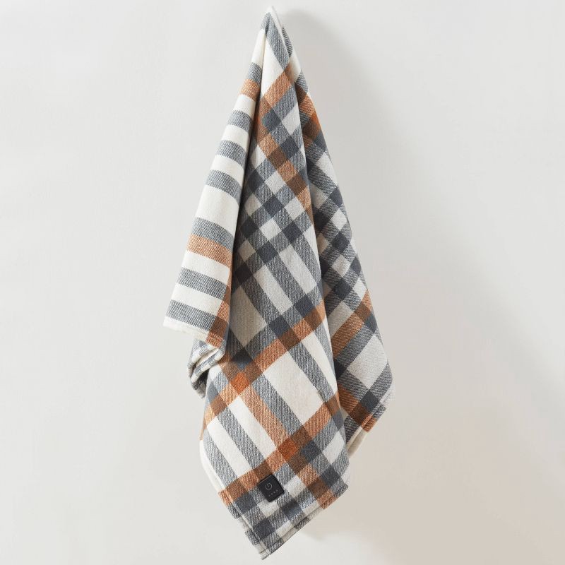 slide 3 of 5, Brookstone Heated Oversized Brushed Woven Knit Throw Multi Plaid, 1 ct