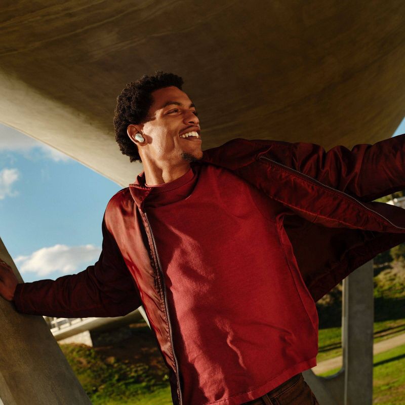 slide 9 of 9, Bose QuietComfort Ultra True Wireless Noise Cancelling Earbuds (2nd Gen) - White, 1 ct