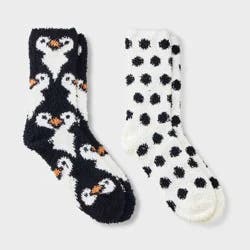 Women's Penguin 2pk Cozy Crew Socks - Black/White 4-10