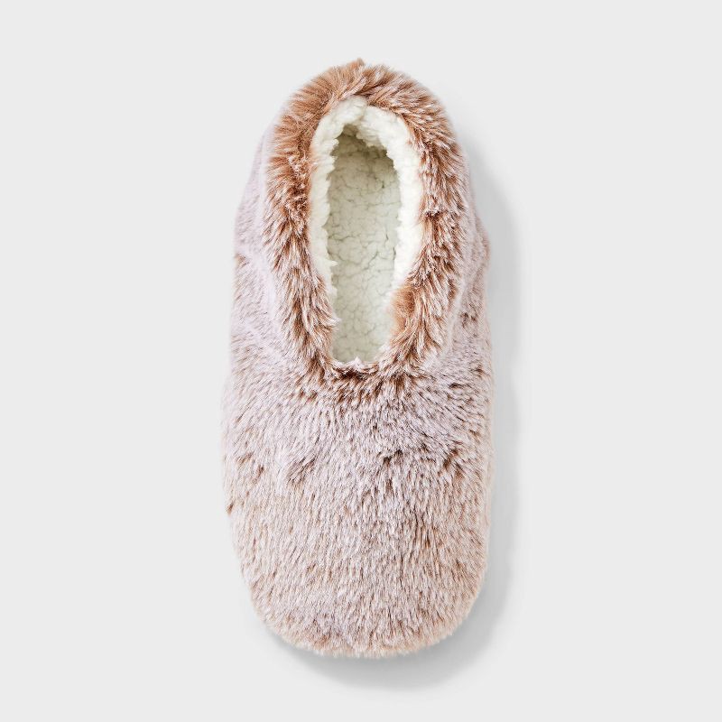 slide 3 of 4, Women's Plush Faux Fur Cozy Slipper Socks with Slip Resistant Soles - Auden™ Soft Brown S/M, 1 ct