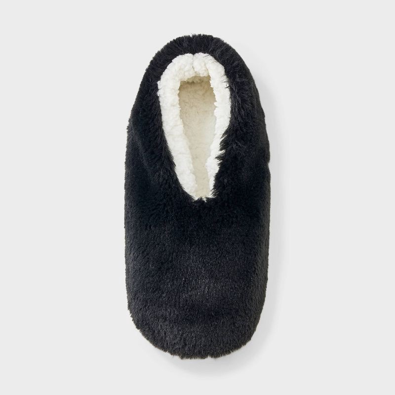 slide 3 of 4, Women's Plush Faux Fur Cozy Slipper Socks with Slip Resistant Soles - Auden™ Black S/M, 1 ct