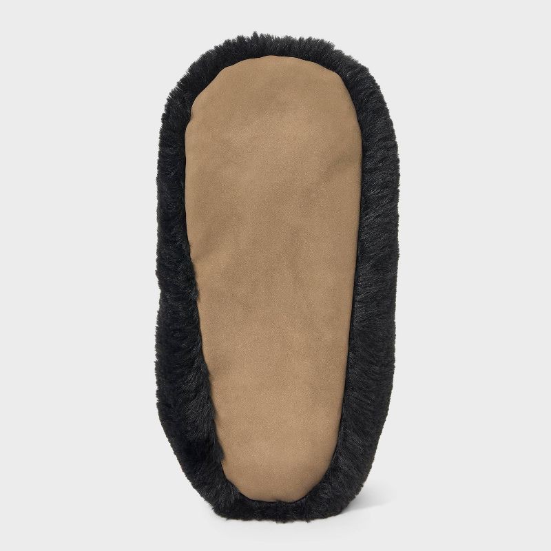 slide 4 of 4, Women's Plush Faux Fur Cozy Slipper Socks with Slip Resistant Soles - Auden™ Black S/M, 1 ct