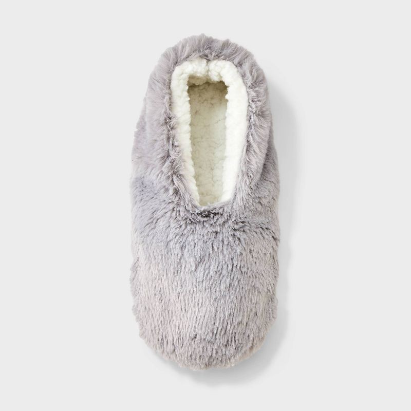 slide 3 of 4, Women's Plush Faux Fur Cozy Slipper Socks with Slip Resistant Soles - Auden™ Gray S/M, 1 ct