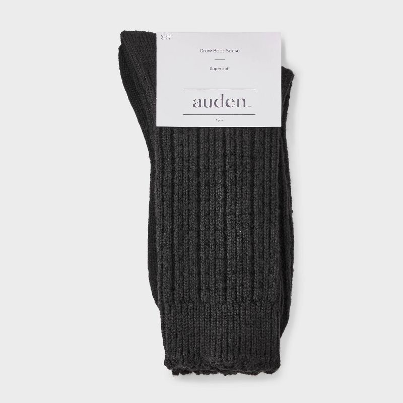 slide 2 of 3, Women's Scalloped Edge Textured Ribbed Super Soft Crew Boot Socks - Auden™ Black 4-10, 1 ct