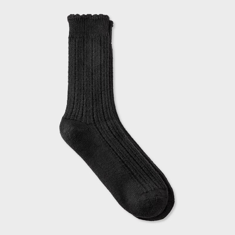 slide 1 of 3, Women's Scalloped Edge Textured Ribbed Super Soft Crew Boot Socks - Auden™ Black 4-10, 1 ct