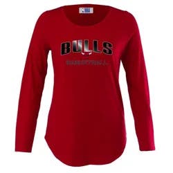 NBA Chicago Bulls Women's Long Sleeve Crew Neck Fashion T-Shirt - M